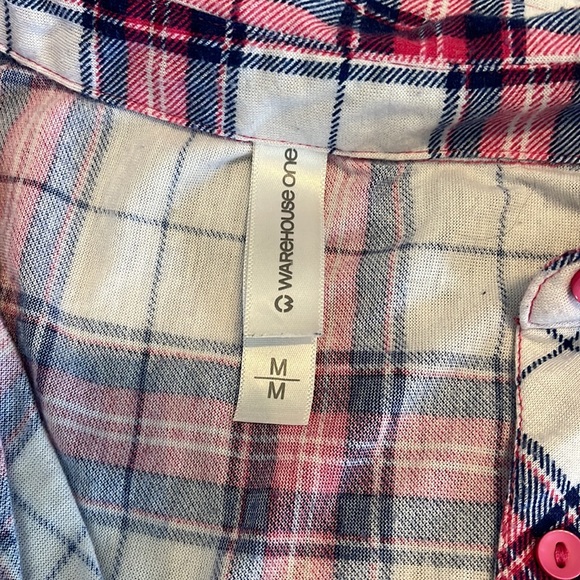 Warehouse one size medium pink plaid sleeveless collard shirt. - Picture 2 of 3